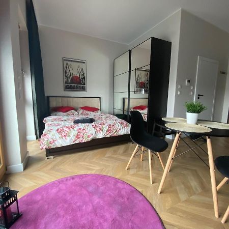 Apartament Nadmotlawie Estate Black Γκντανσκ Εξωτερικό φωτογραφία